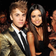 rs_600x600-180301135228-600-selena-justin.jpg